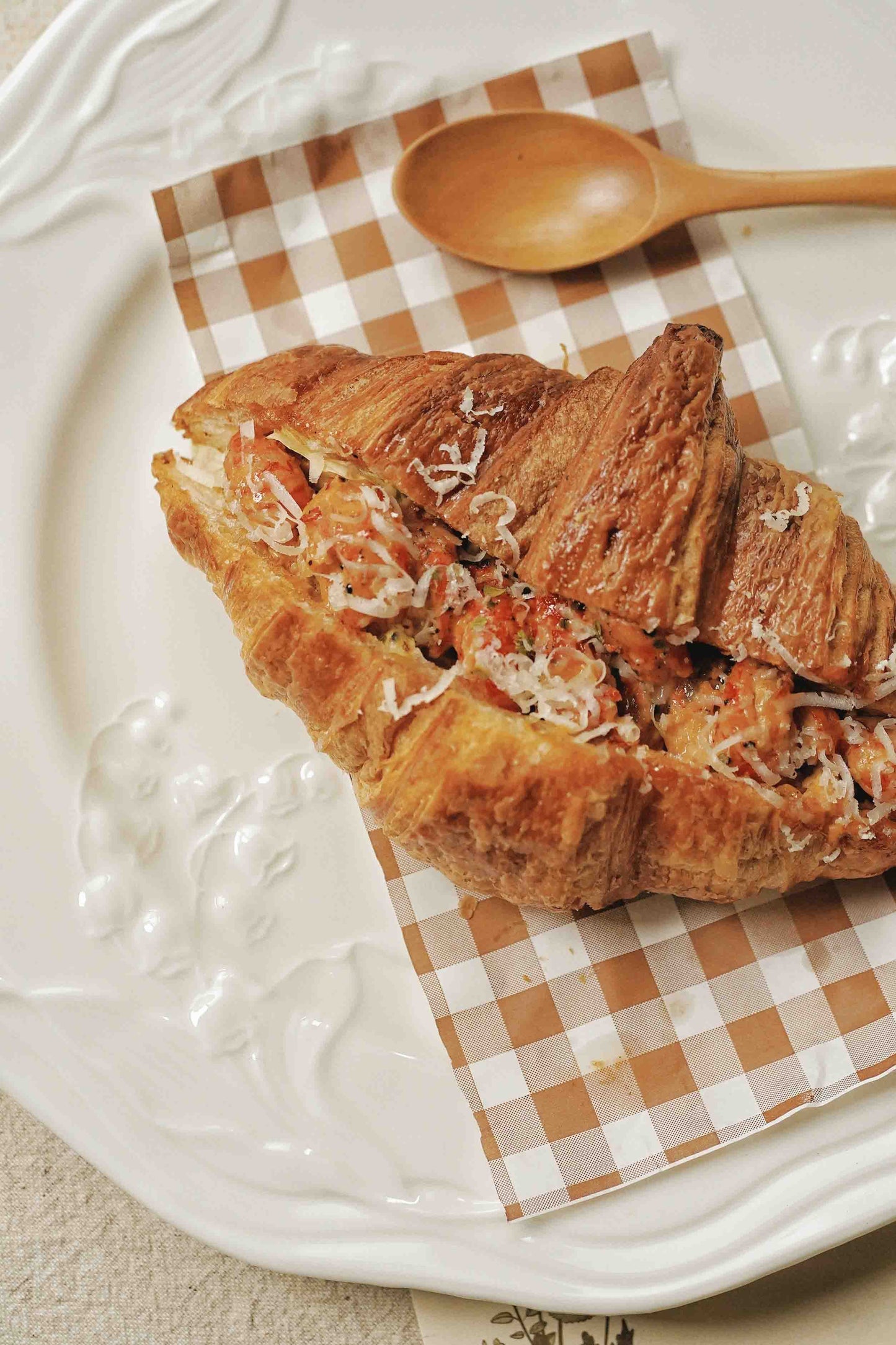 Vintage Embossed Lily of the Valley Collection