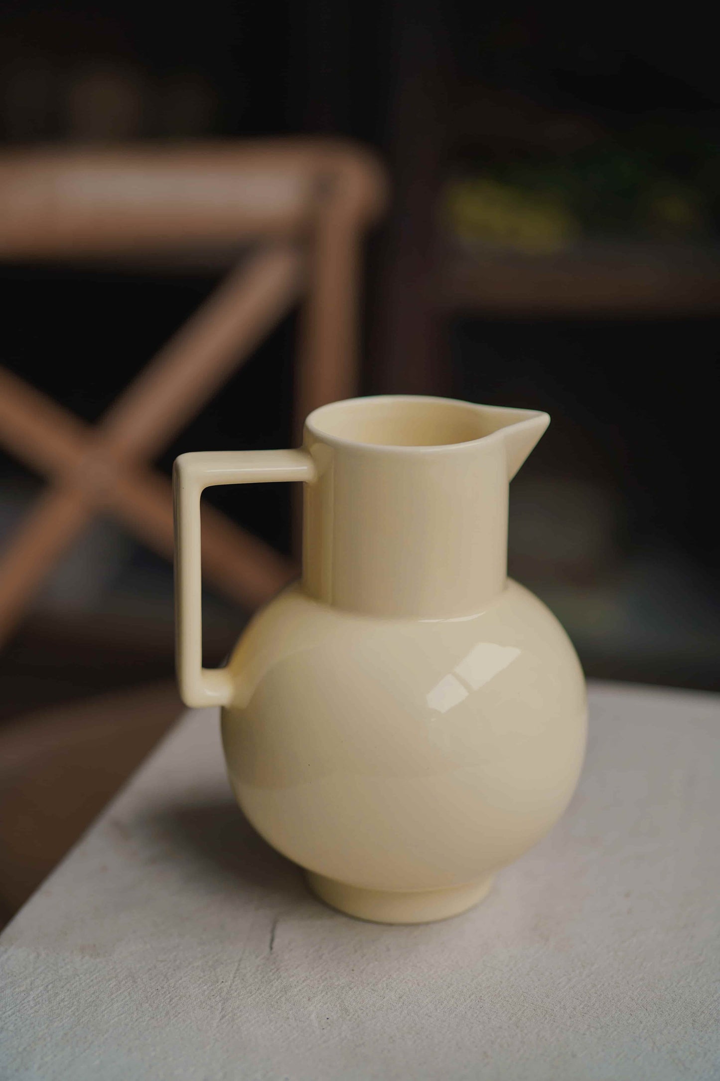 Creamy Delight Ceramic Vase