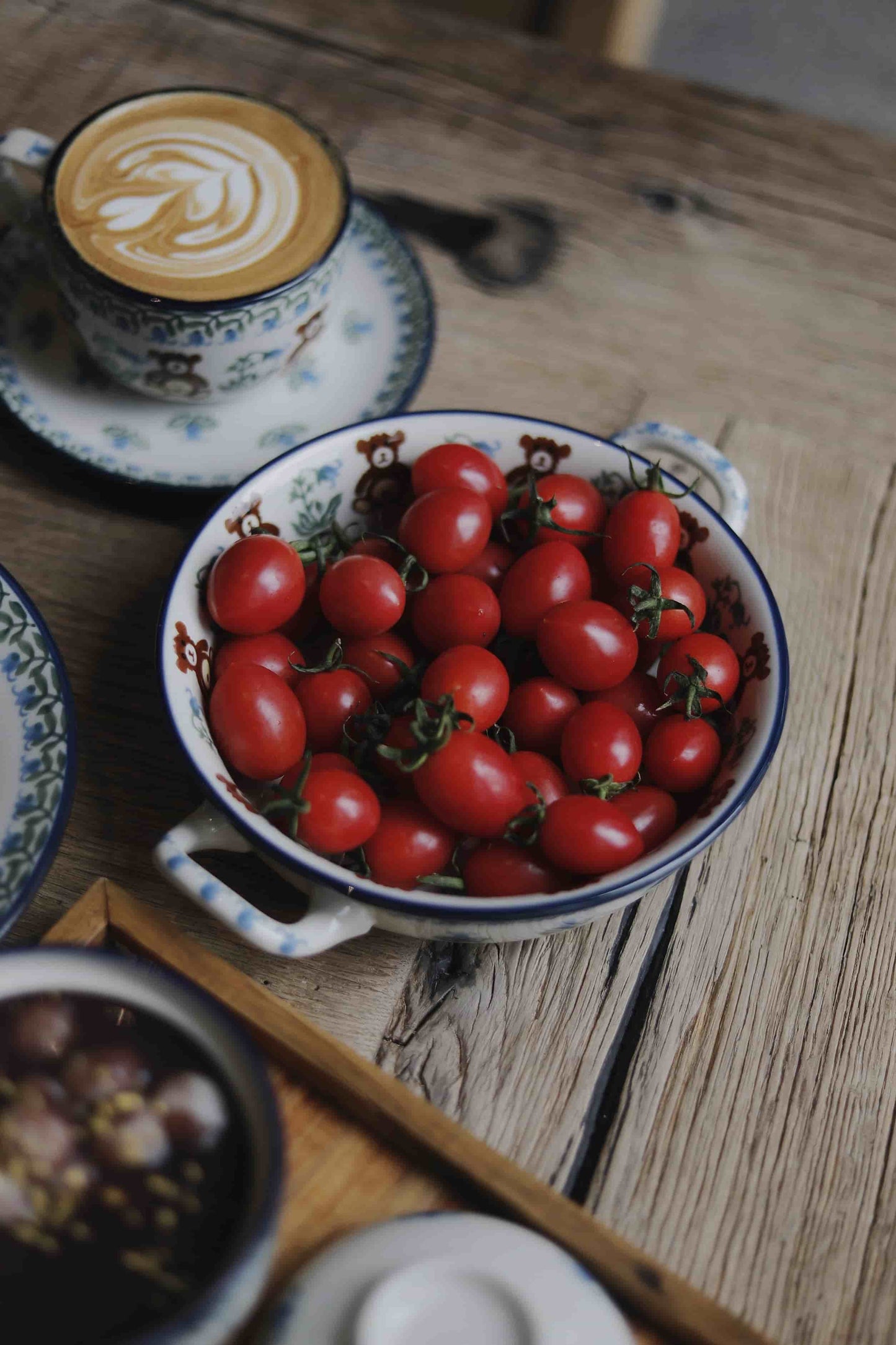 The Town of Bolesławiec Bear Series