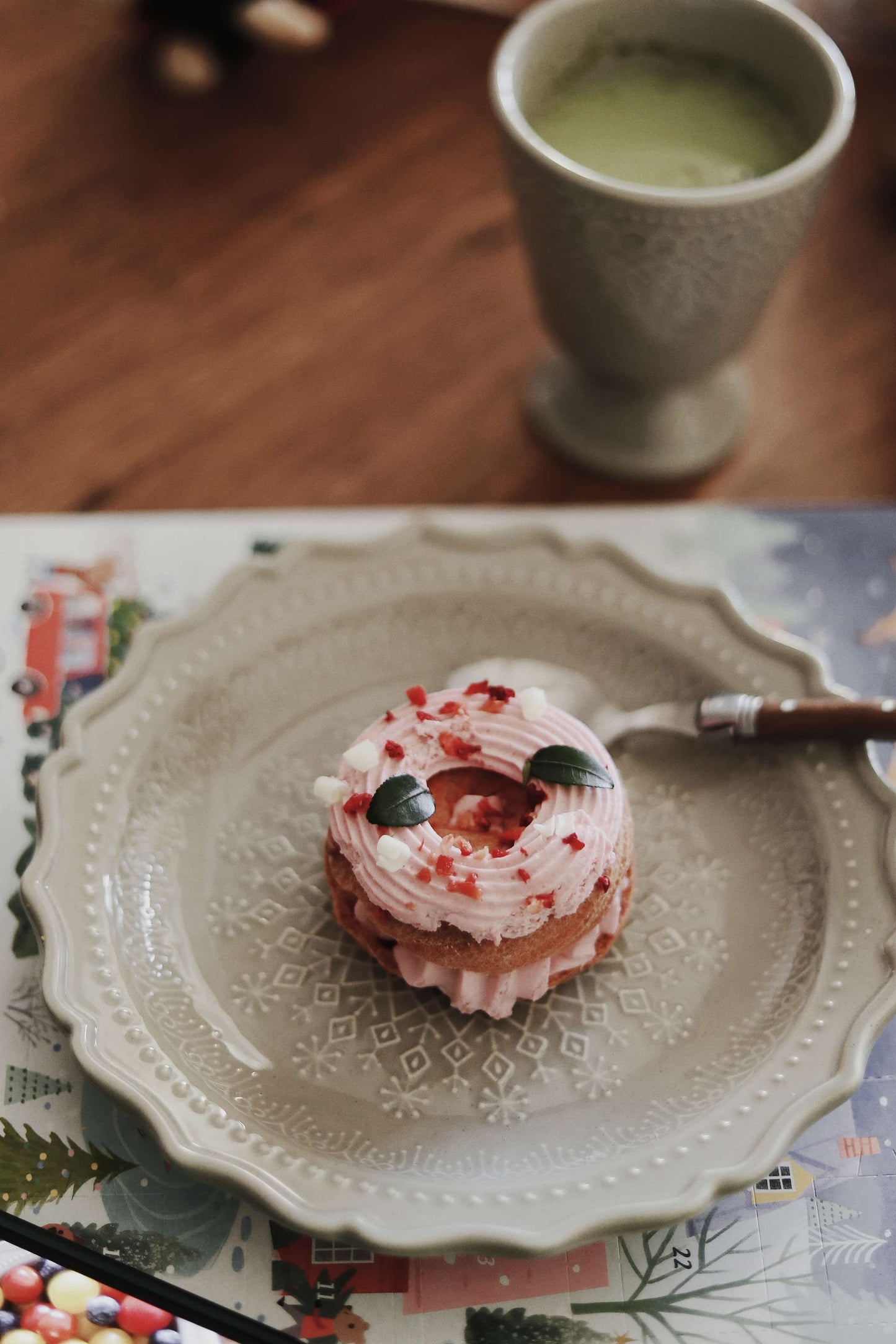 Lace Embossed Collection - Delicate Details in Diverse Shapes & Colours