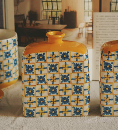 Italian-Style Yellow Gingham Bathroom Set