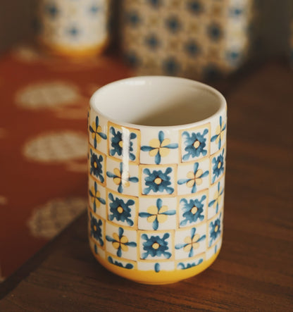 Italian-Style Yellow Gingham Bathroom Set