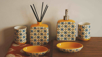 Italian-Style Yellow Gingham Bathroom Set